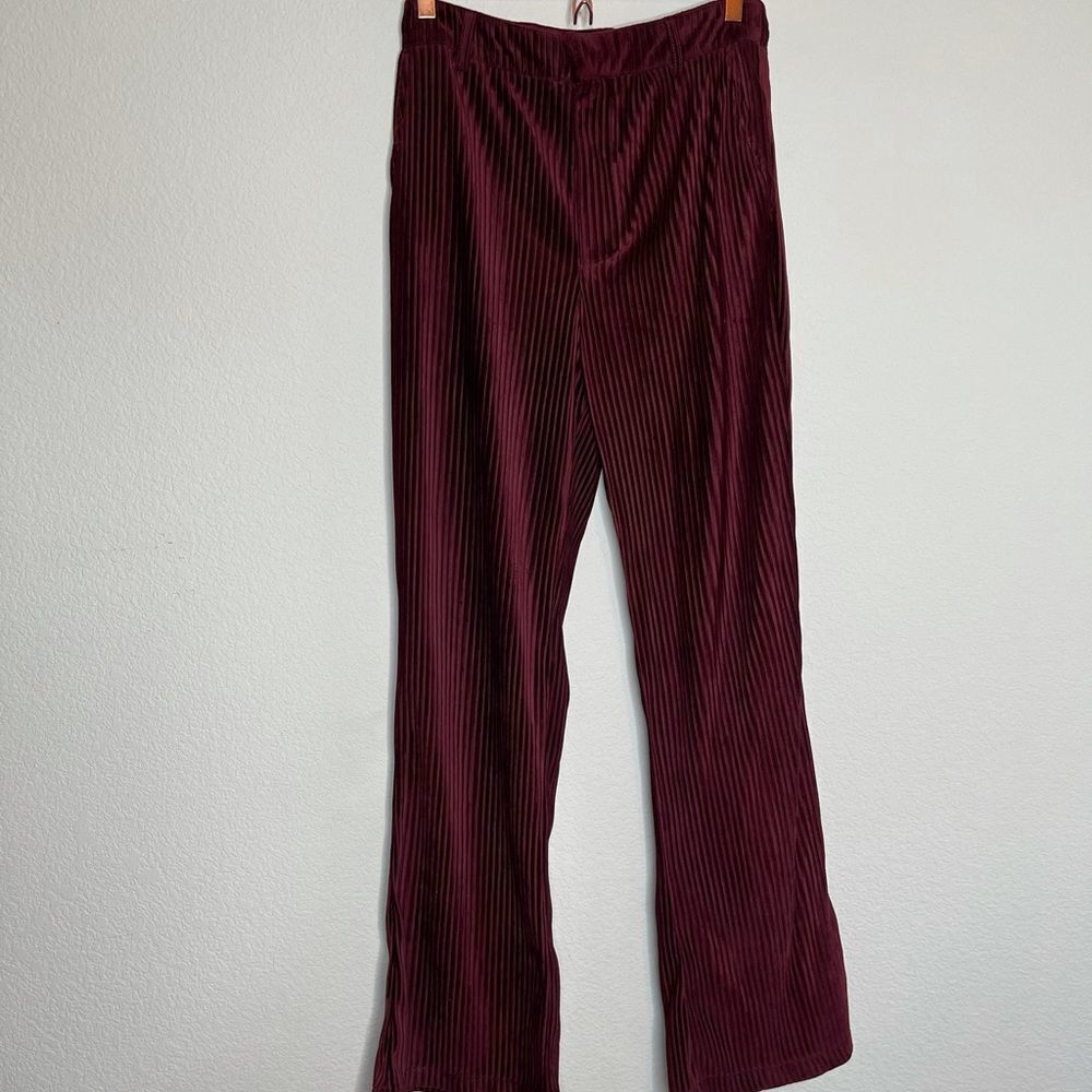 Urban outfitters burgundy ribbed velour pants